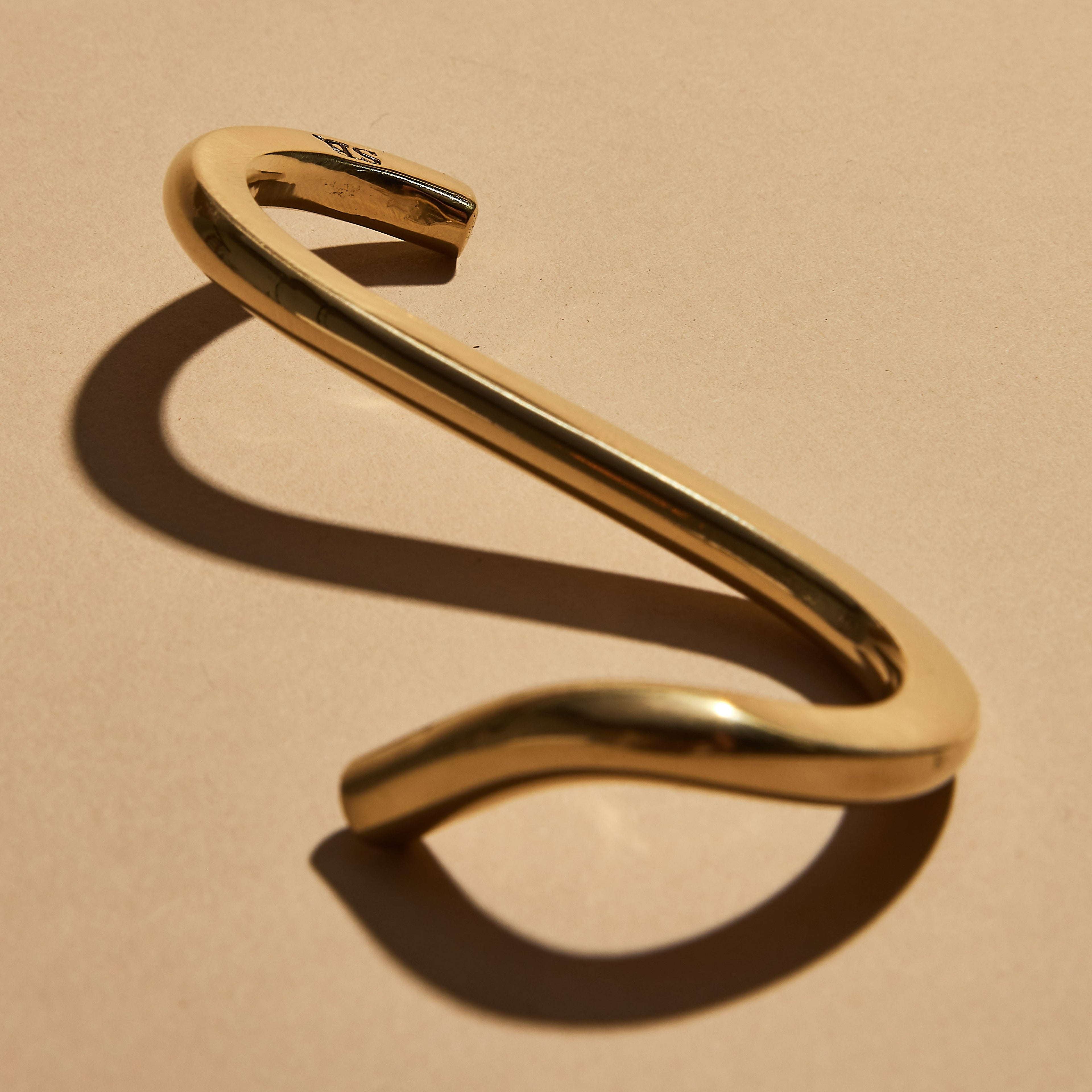 微妙的身体黄铜香炉 (i)