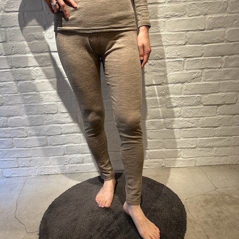 Joha ウール・シルクレギンス(セサミK)