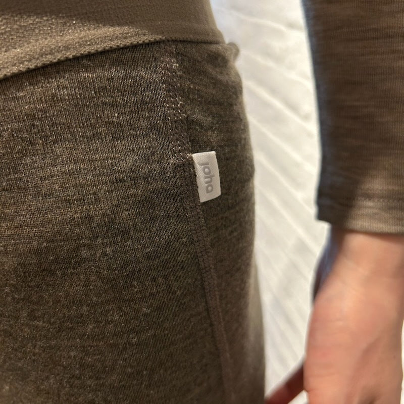 Joha ウール・シルクレギンス(マッドブラウン)