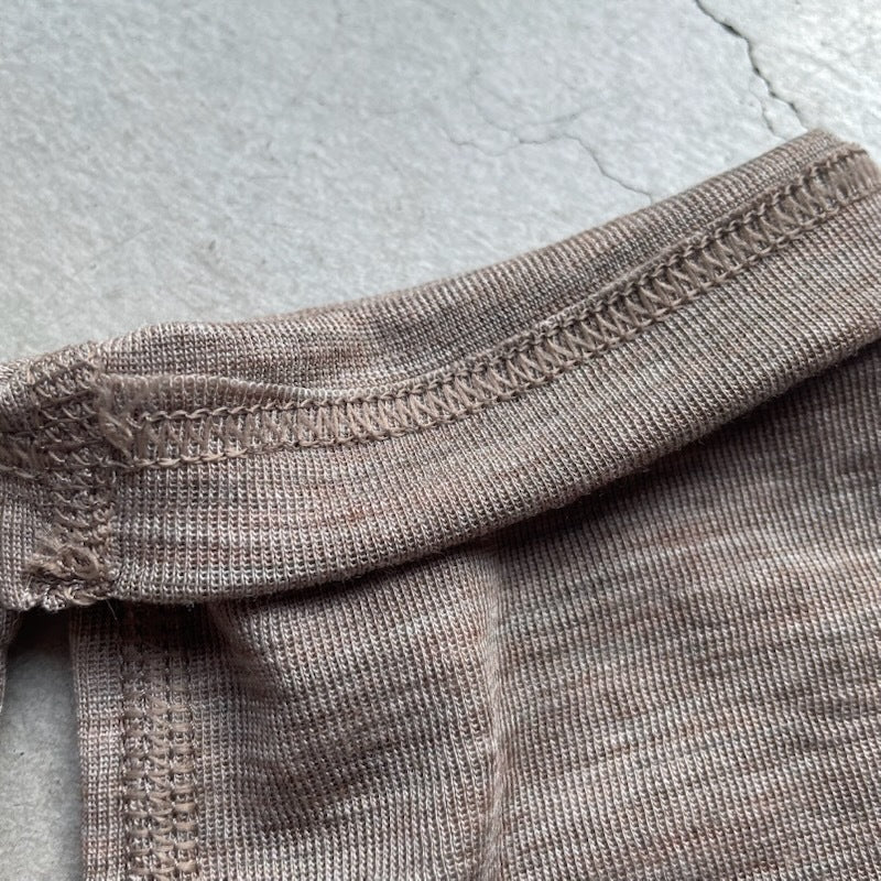 Joha ウール・シルクレギンス(セサミ)