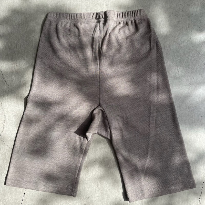 Joha ウール・シルク ハーフレギンス(ベージュ)