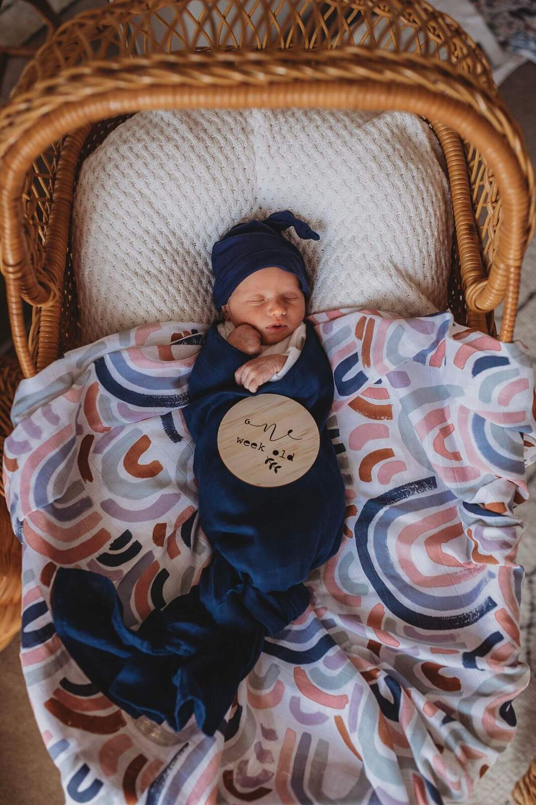 Snuggle Hunny Kids オーガニックモスリンラップ (Rainbow Baby)