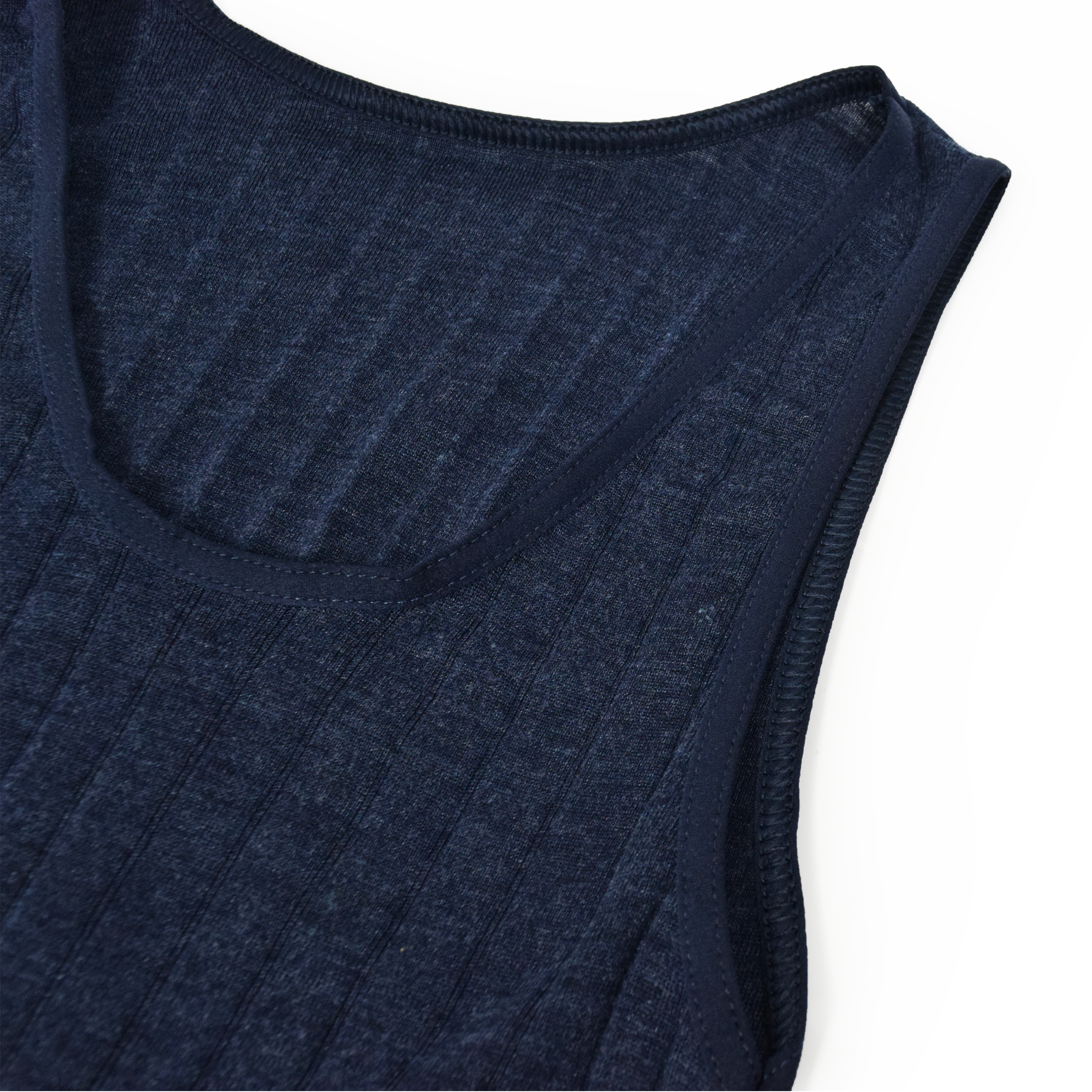 Joha ウール・シルク ノースリーブアンダーシャツ(ネイビー)