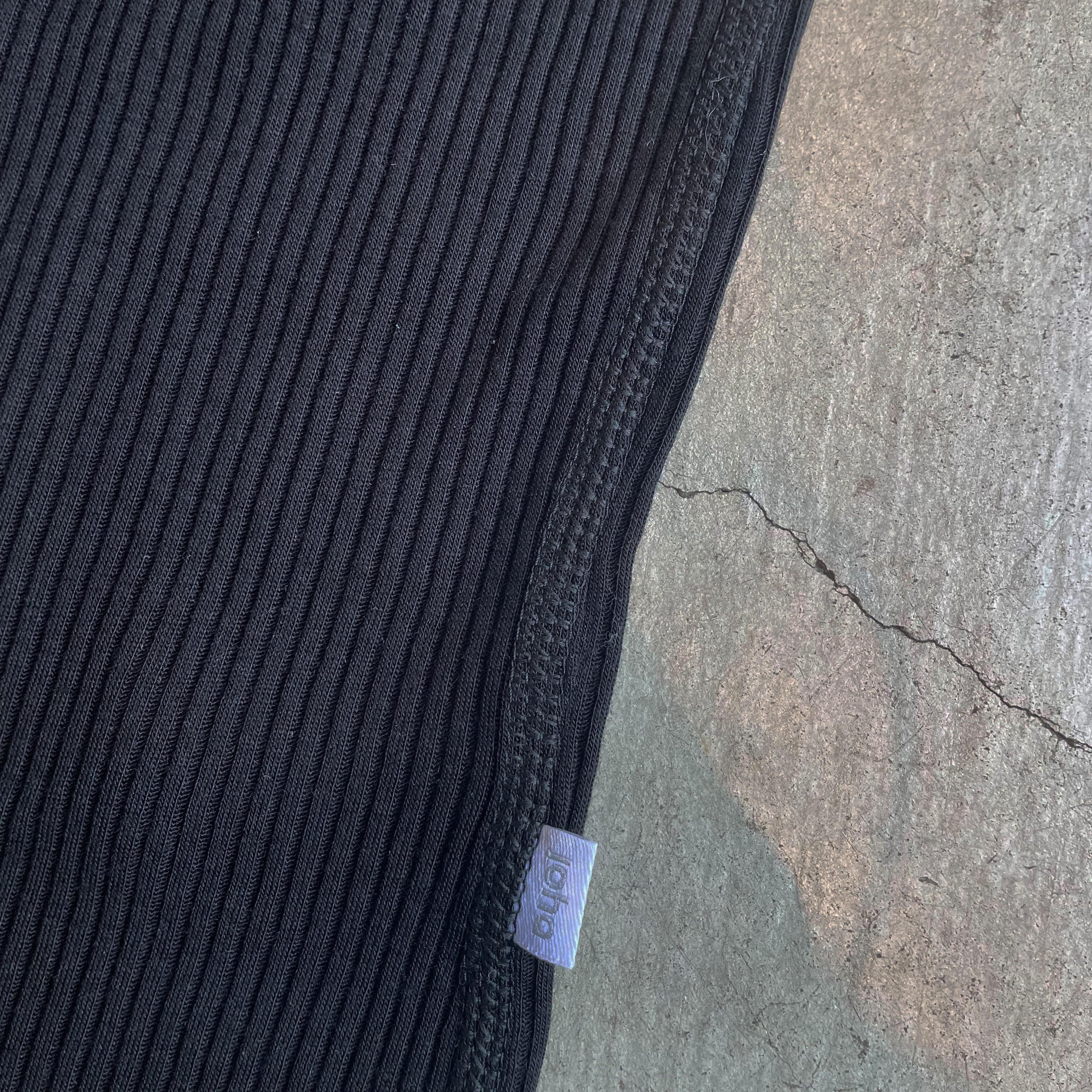 Joha ウール・シルク ノースリーブアンダーシャツ(ブラック)