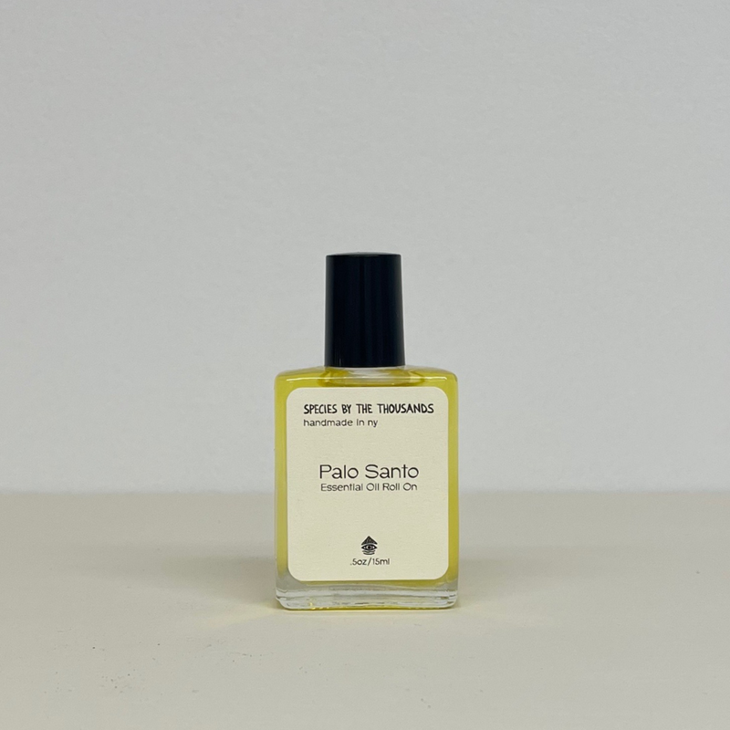 数以千计的物种滚珠香氛(Palo Santo)