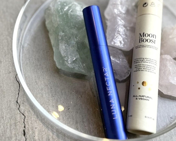 100％天然由来なのに、確かな手応えのまつ毛美容液