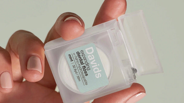 オーガニックコスメ＆サステナブルライフスタイルショップ It’s So Easy 新商品 プレミアムデンタルフロス Davids オーラルケア 口臭ケア ナノヒドロキシアパタイト