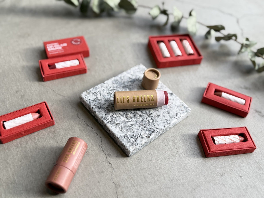 ノーファンデの肌にも浮かない、ナチュラルカラーアイテム