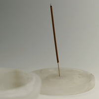 【期間限定11/16-12/15】Addition Studio Horizon Incense Burner - White Onyx