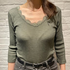 Joha ウール・シルク アンダーシャツ（オリーブ）