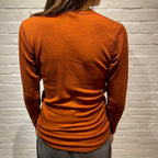 Joha ウール リブブラウス（アプリコットK）