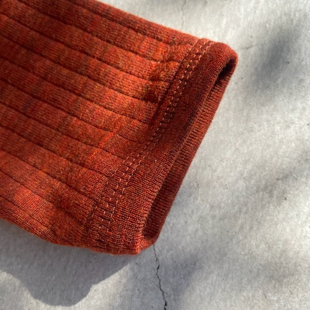 Joha ウール リブブラウス（アプリコットK）