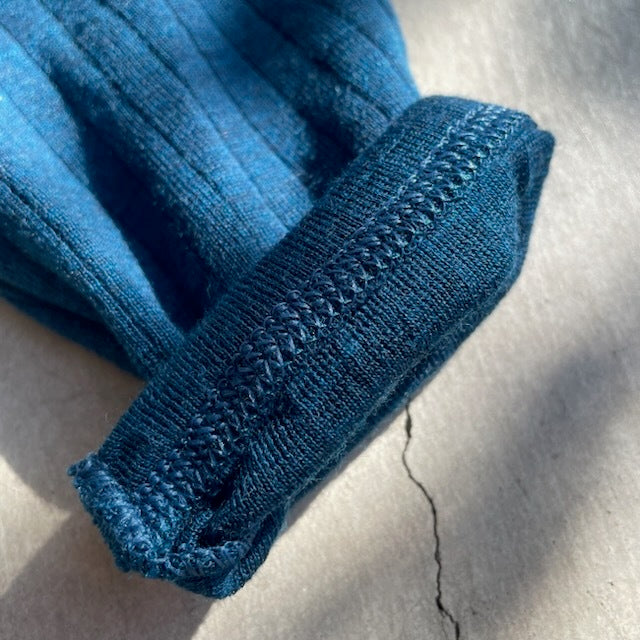 Joha ウール リブブラウス（ディープブルーK）