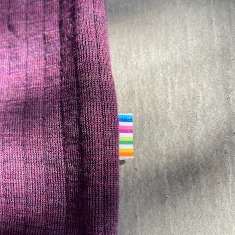 Joha ウール リブブラウス（パープルK）