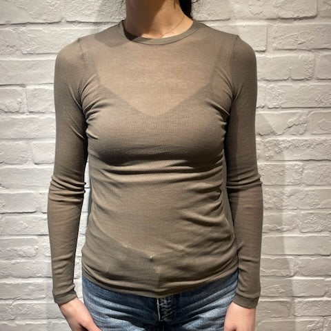 【期間限定11/21-12/14】Souple Luz コットンカシミヤリブ タイトクルーネックTシャツ オリーブドラブ