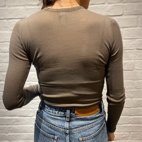【期間限定11/21-12/14】Souple Luz コットンカシミヤリブ タイトクルーネックTシャツ オリーブドラブ