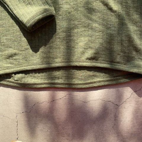 Joha ウール リブブラウス（モスグリーンK）