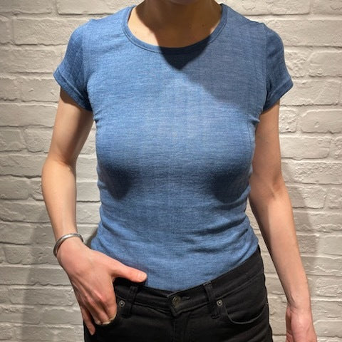 ナチュラル ヨハ メリノウール シルク Tシャツ レディース 着画正面