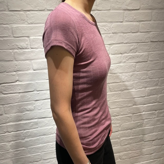 ナチュラル ヨハ メリノウール シルク Tシャツ レディース 着画サイド全体