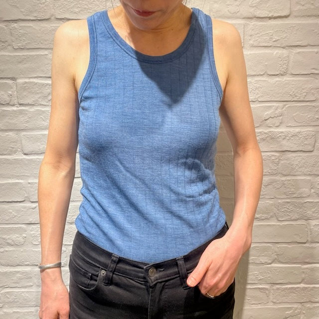 ナチュラル ヨハ メリノウール シルク タンクトップ レディース キッズ 着画正面