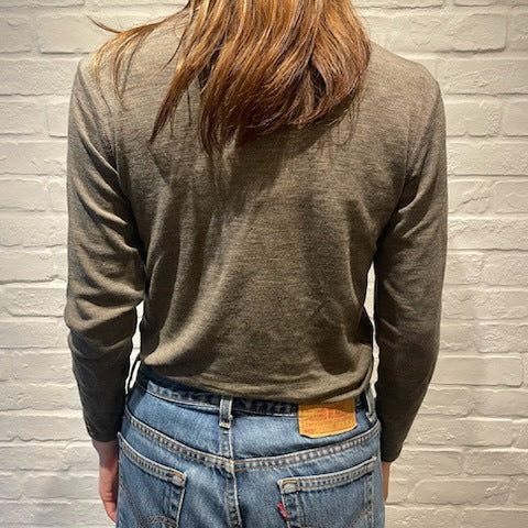 Joha ウール・シルク ブラウス（マッドブラウンK）