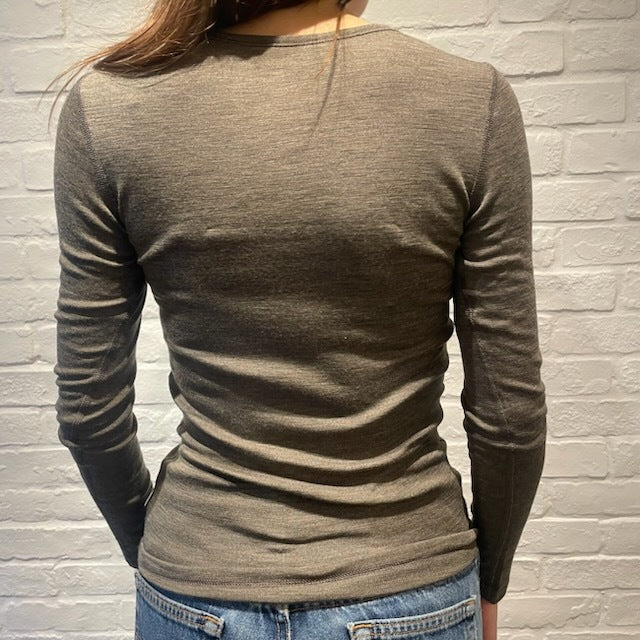 Joha ウール・シルク ブラウス（マッドブラウン）