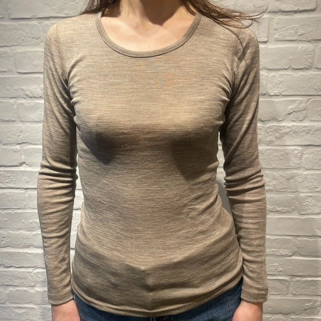 Joha ウール・シルク ブラウス（セサミ）