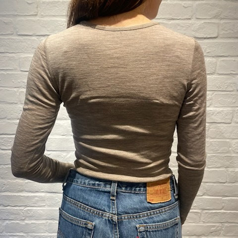 Joha ウール・シルク ブラウス（セサミ）