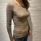 Joha ウール・シルク ブラウス（セサミ）