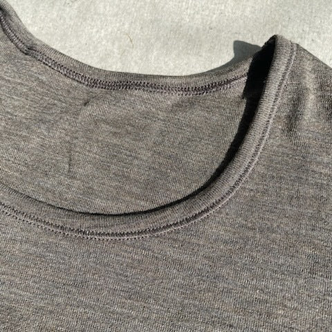 Joha ウール・シルク ブラウス（マッドブラウン）