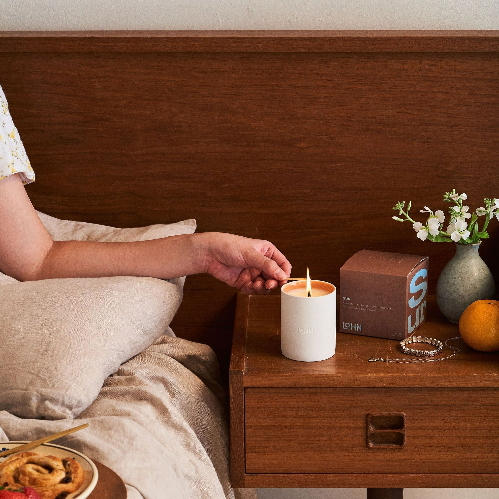 LOHN Candle Cedarwood &amp; Ylang Ylang