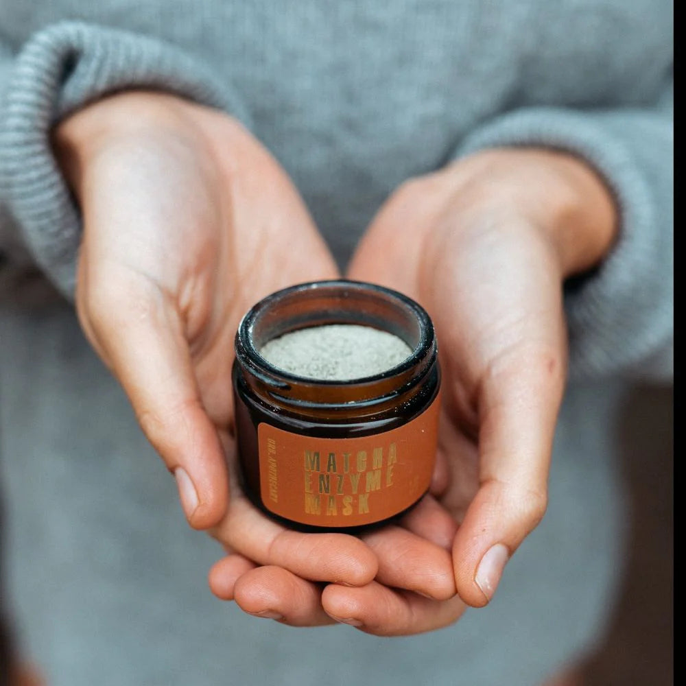 URB APOTHECARY Clay Mask (Matcha Green)