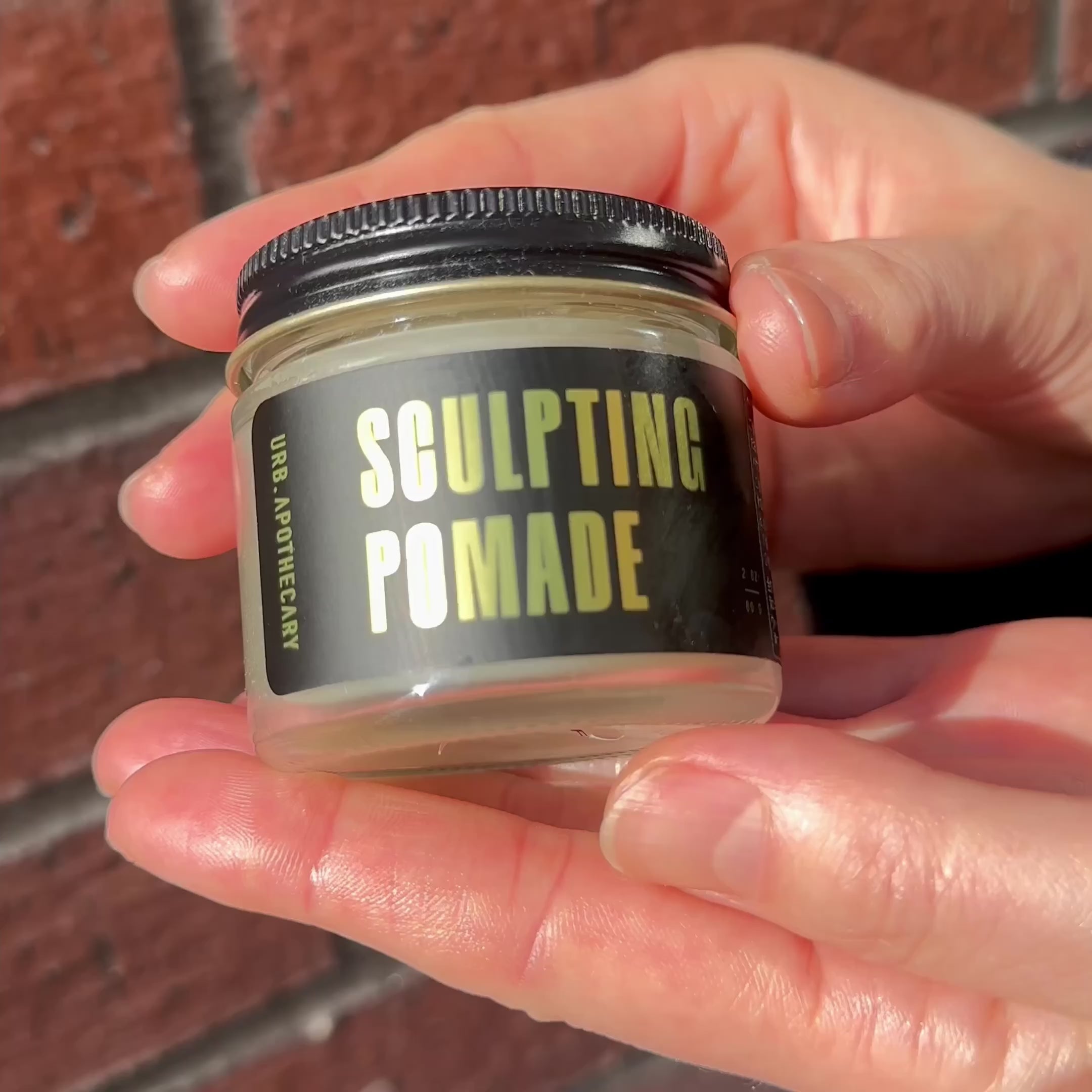 オーガニック アーブアポセカリー ヘアワックス スタイリングバーム スタイリング剤 植物由来 頭皮ケア 使用イメージ動画