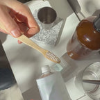 ナチュラル Davids 歯みがき ペパーミント 炭酸Ca グリセリン/大豆由来 ナノヒドロキシアパタイト 天然由来 ホワイトニング エナメル質ケア テクスチャーイメージ動画