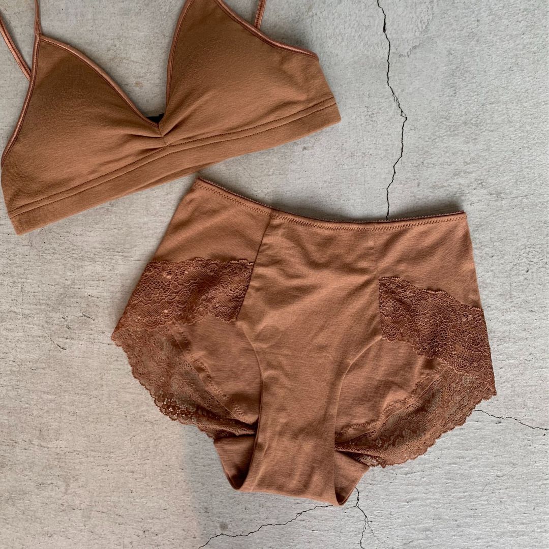 Souple Luz バックレースショーツ ココア