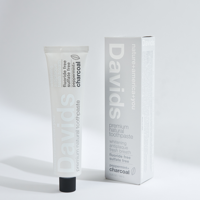 Davids Whitening Toothpaste (Charcoal)