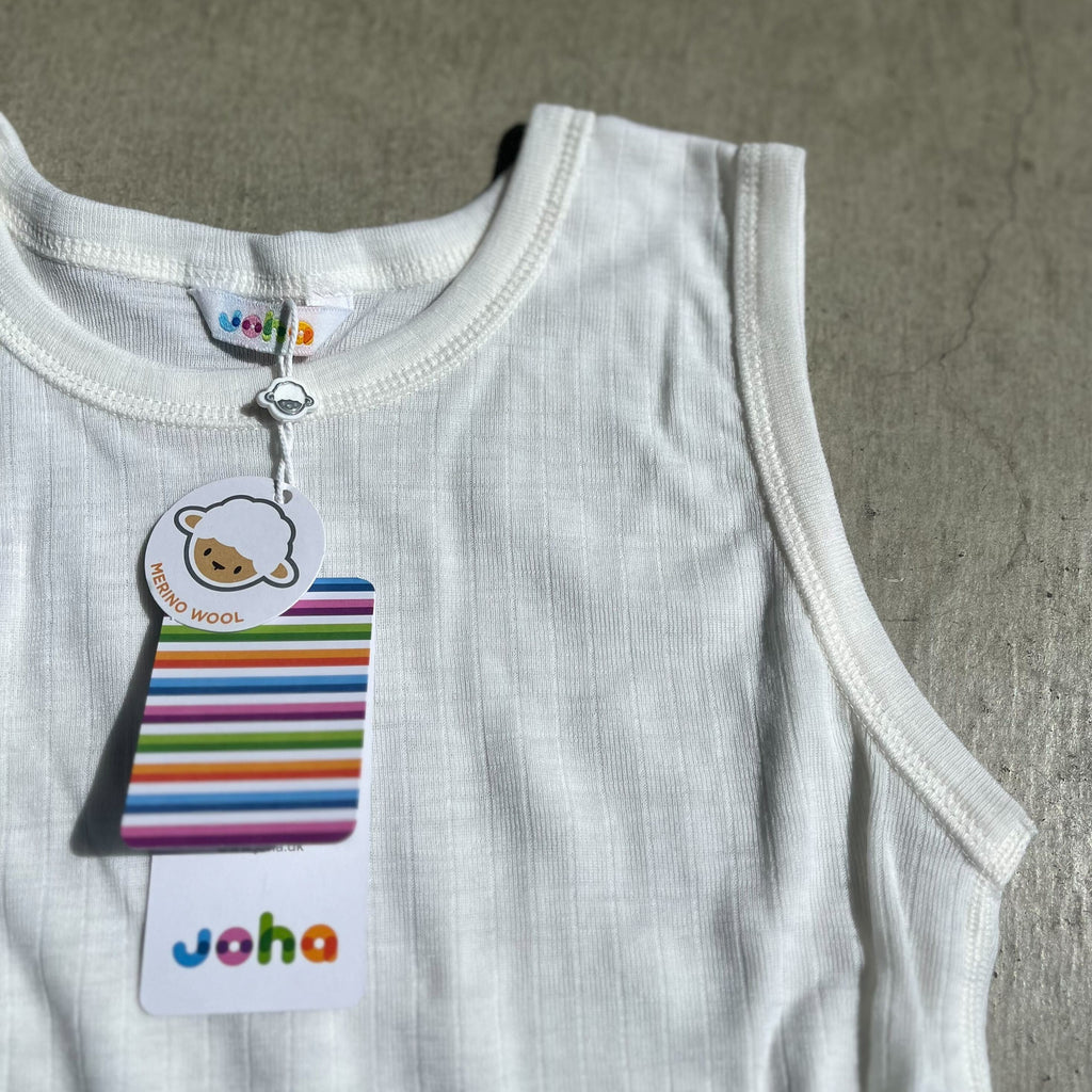 Joha wool sleeveless undershirt (white)