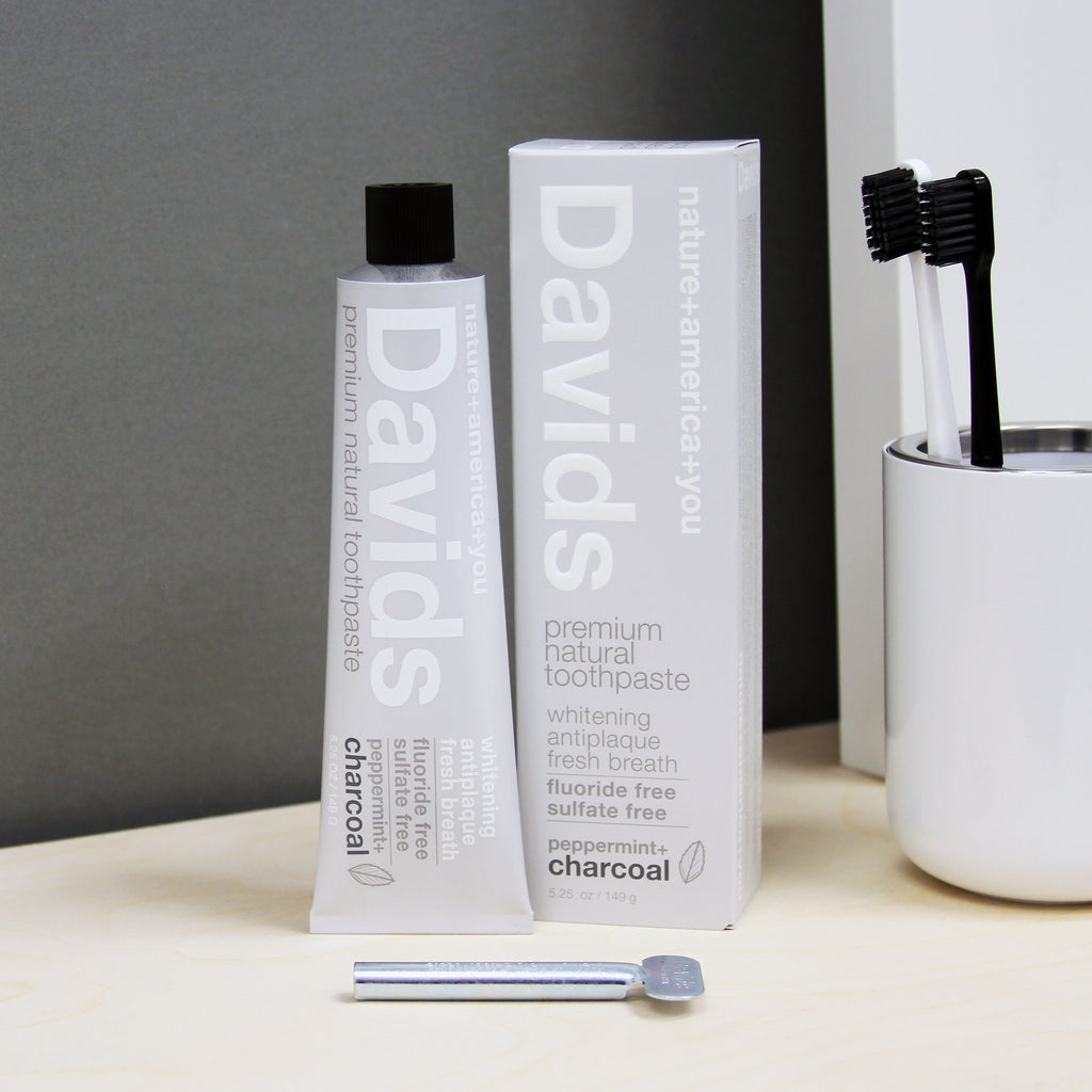 Davids Whitening Toothpaste (Charcoal)